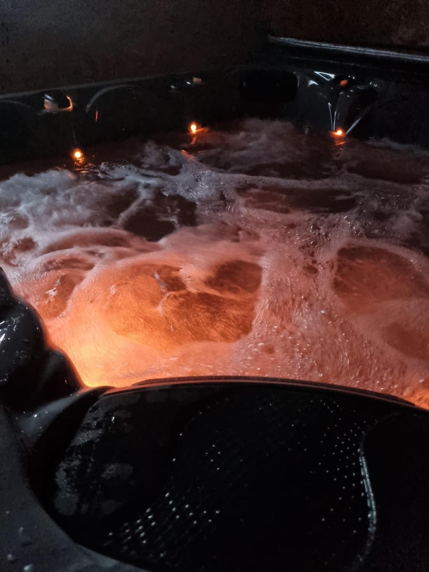 Villa Les Randogodilleurs Avec Jacuzzi A 2Kms Des Pistes Et 350M Du Theatre Du Peuple ! Bussang Exterior foto